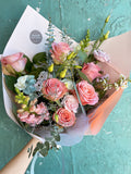 Lovely half dozen mixed bouquet