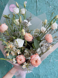 Peach garden rose bouquet