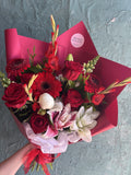Scarlet romance