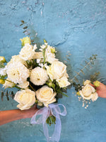 Wedding bouquet---natural white blossom