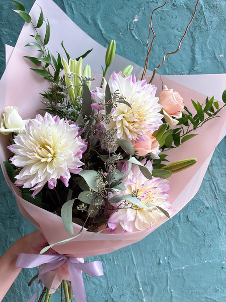 Lavender dahlia dream