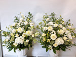 White natural Wedding centerpiece