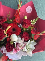 Scarlet romance