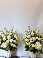 White natural Wedding centerpiece
