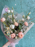 Peach garden rose bouquet
