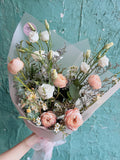Peach garden rose bouquet