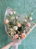 Peach garden rose bouquet