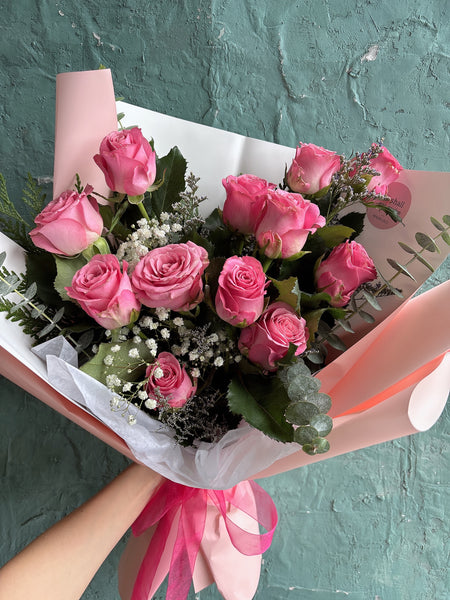 Romantic Pink dozen rose