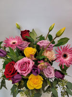 Mixed roses in vase