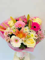 pastel pink mixed flowers bouquet