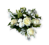 White and Green Flowers Wedding Table Centerpiece